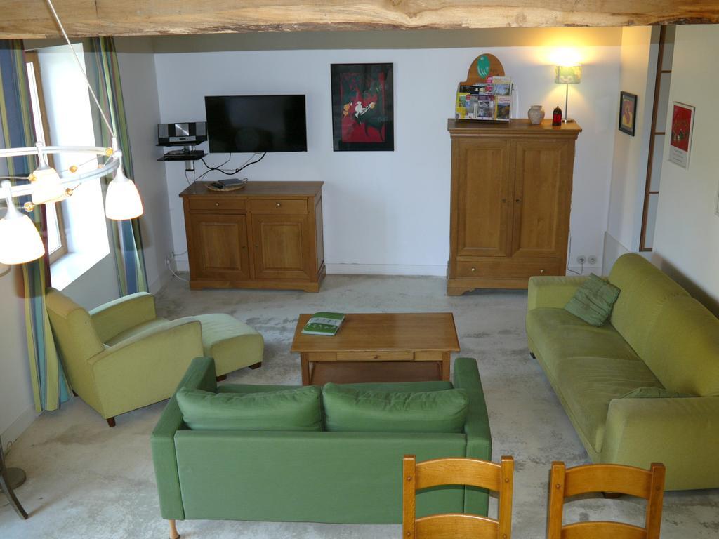 Gites De La Grande Ferme Avernes Номер фото