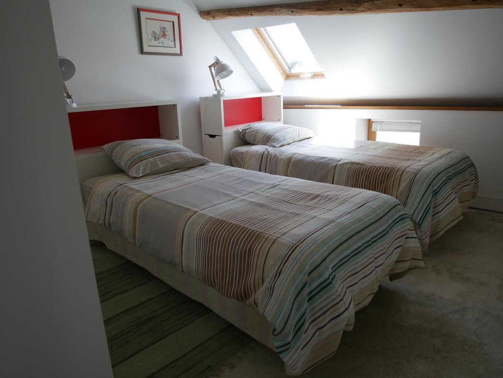 Gites De La Grande Ferme Avernes Экстерьер фото